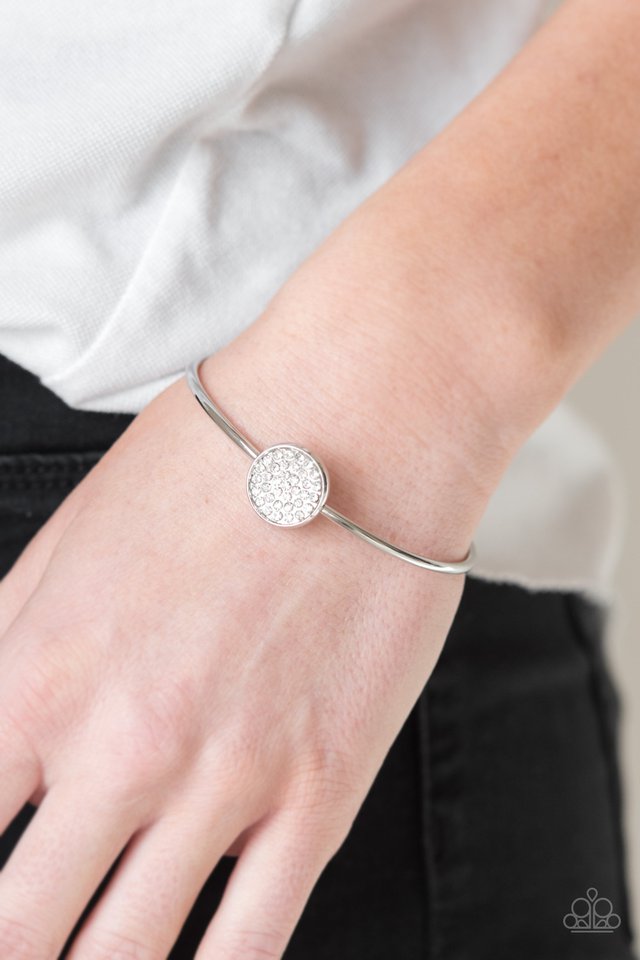 Paparazzi ♥ Modern Day Diva - White ♥ Bracelet