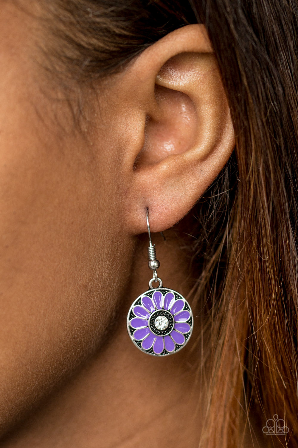 Paparazzi ♥ Lily Luau - Purple ♥ Earrings