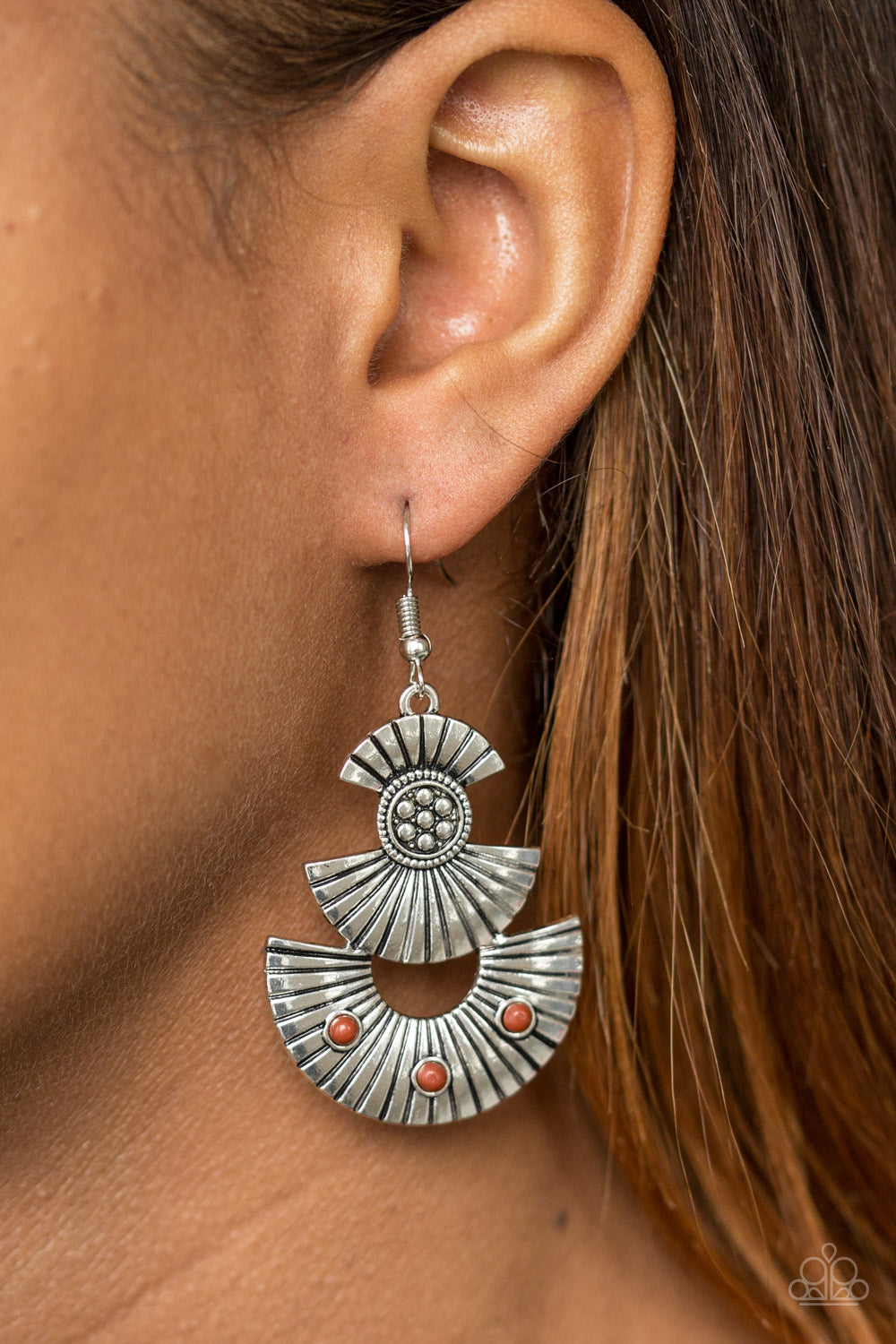 Paparazzi ♥ Far East - Brown ♥ Earrings