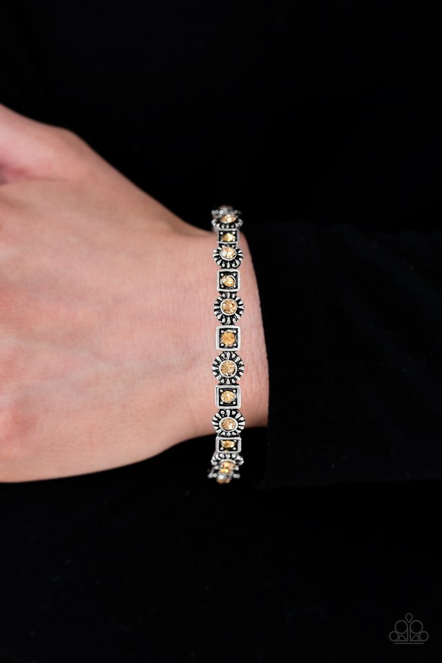 Paparazzi ♥ Spring Inspiration - Brown ♥ Bracelet