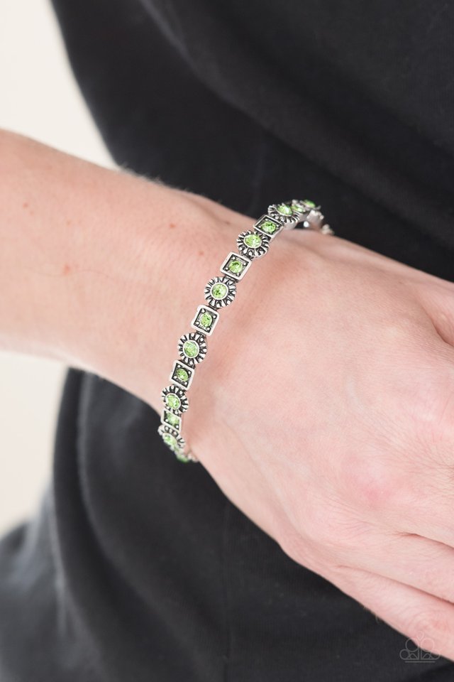 Paparazzi ♥ Spring Inspiration - Green ♥ Bracelet