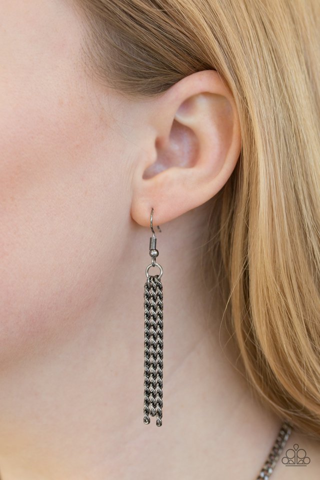 Paparazzi ♥ Moroccan Moon - Black ♥ Necklace