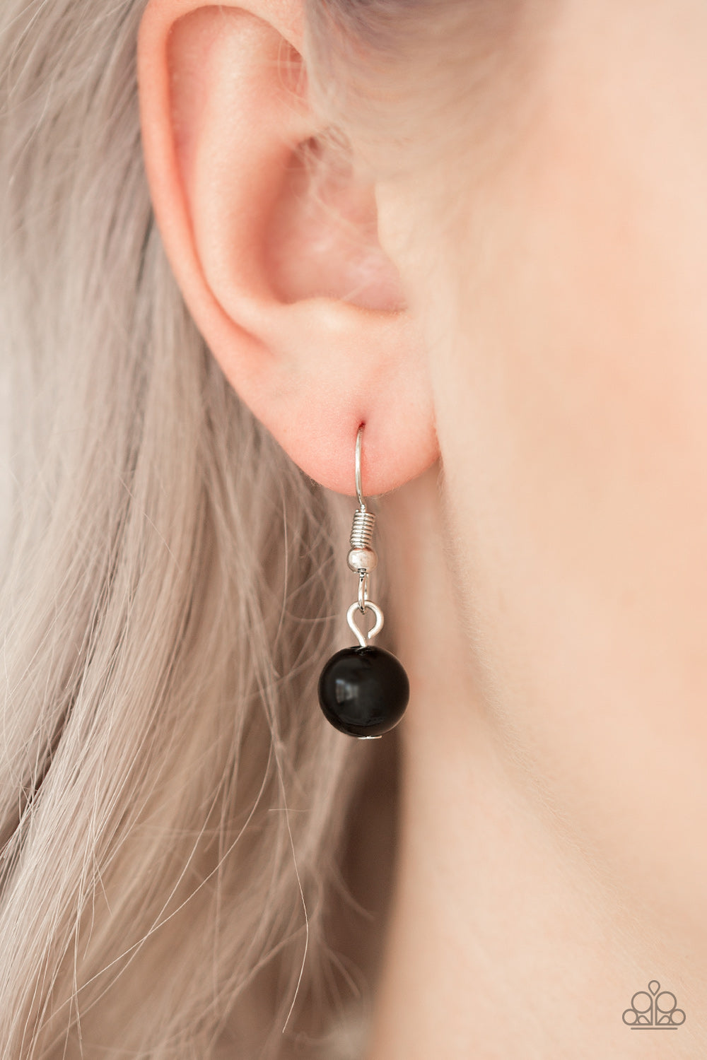 Paparazzi ♥ Tie The Knot - Black ♥ Necklace