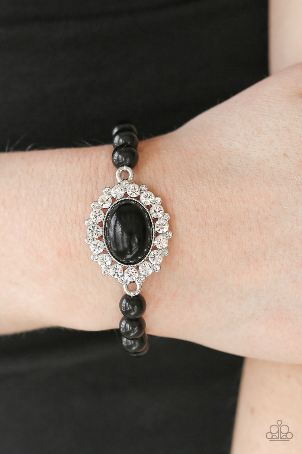 Paparazzi ♥ Starry-Eyed Starlet - Black ♥ Bracelet