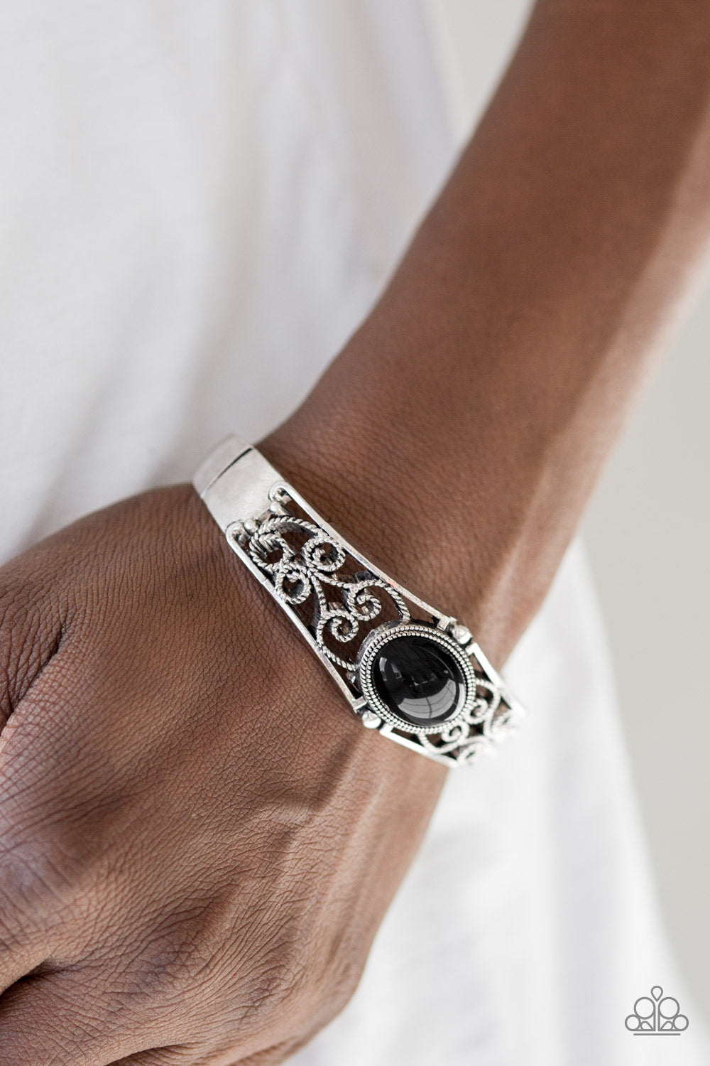 Paparazzi ♥ Joyful Journeys - Black ♥ Bracelet
