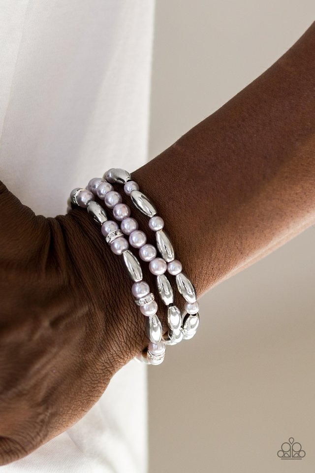 Paparazzi ♥ Chic Contender - Silver ♥ Bracelet