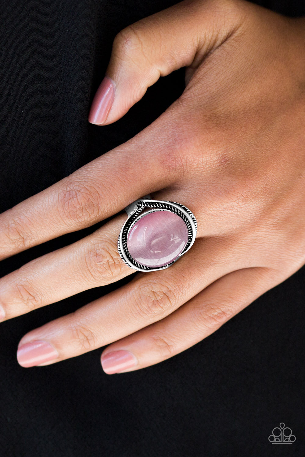 Paparazzi ♥ GLOW But Sure - Purple ♥ Ring