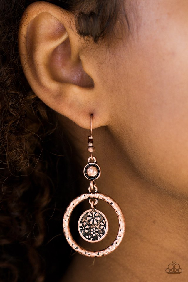 Paparazzi ♥ Meadow Gardens - Copper ♥ Earrings