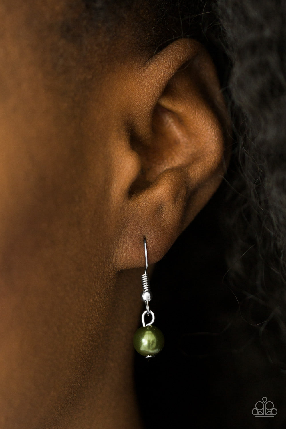 Paparazzi ♥ A Good GLAM Is Hard To Find - Green ♥ Necklace