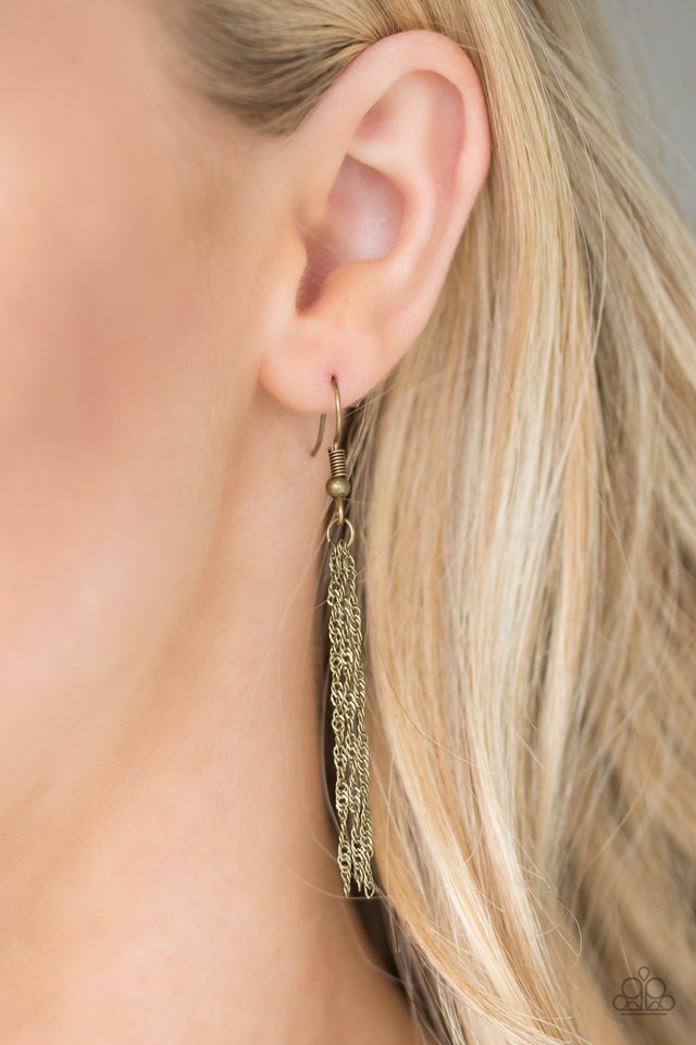 Paparazzi ♥ Simply Simple - Brass ♥ Necklace