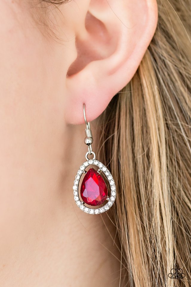 Paparazzi ♥ A One-GLAM Show - Red ♥ Earrings