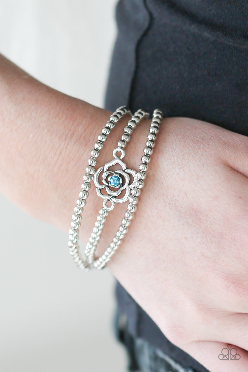 Paparazzi ♥ Perennial Princess - Blue ♥ Bracelet