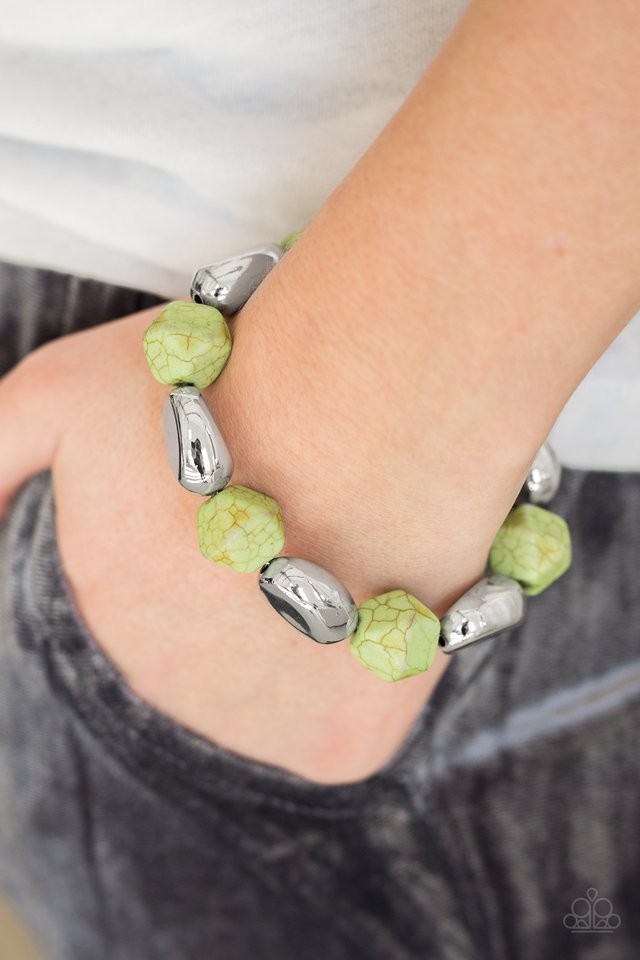 Paparazzi ♥ Rock Candy Canyons - Green ♥ Bracelet
