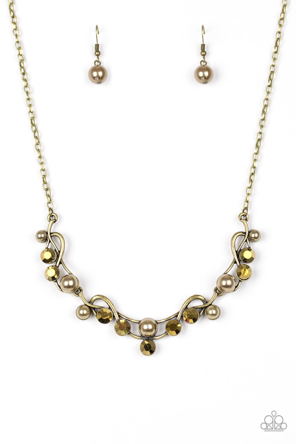 Paparazzi ♥ Tie The Knot - Brass ♥ Necklace – LisaAbercrombie