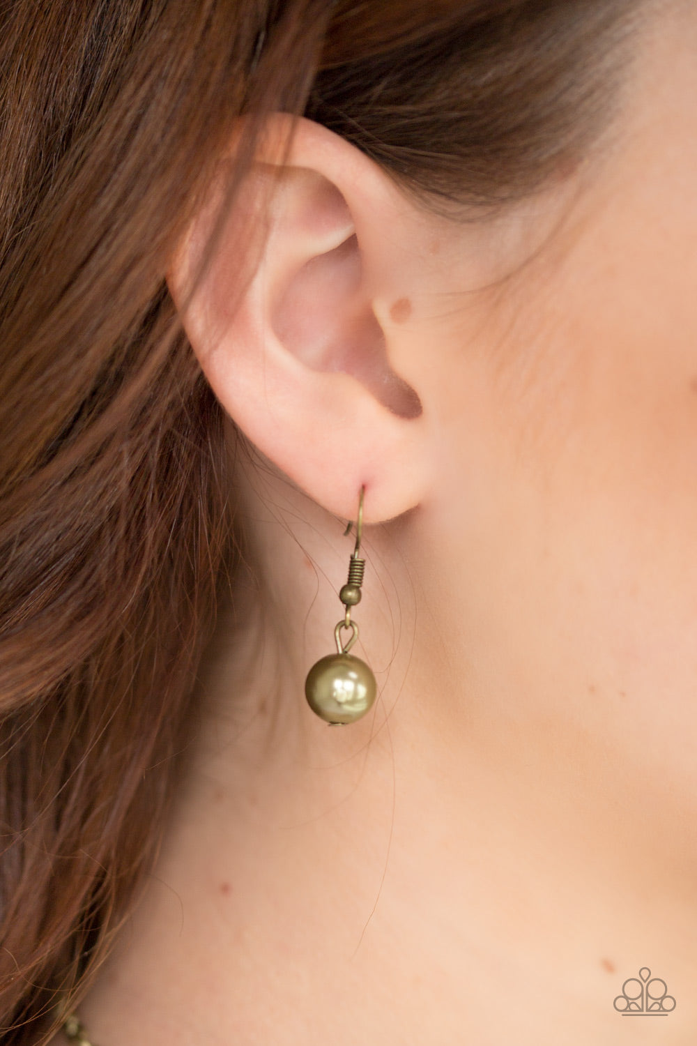 Paparazzi ♥ Tie The Knot - Brass ♥ Necklace