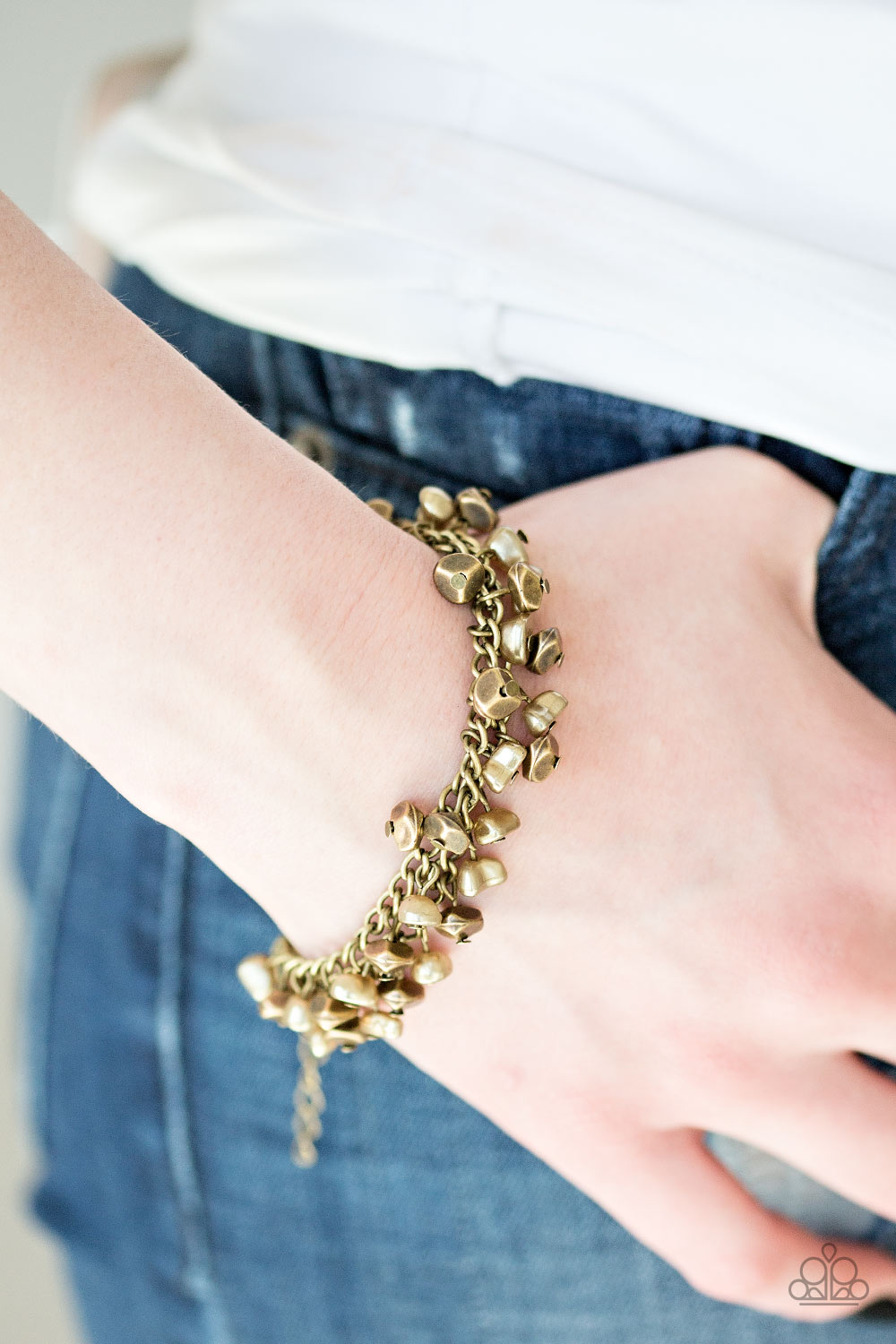 Paparazzi ♥ Seaside Social - Brass ♥ Bracelet