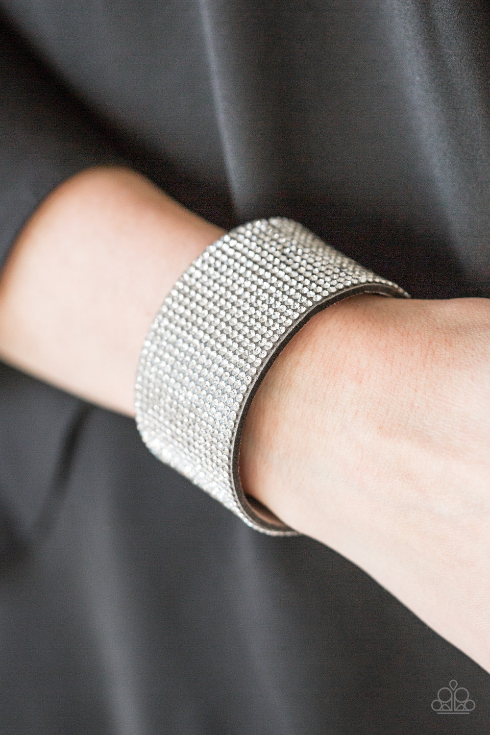 Paparazzi ♥ Roll With The Punches - Silver ♥ Bracelet