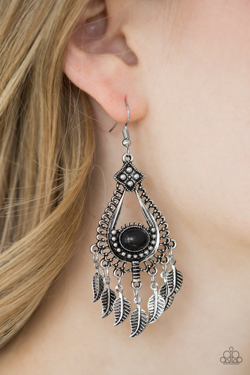 Paparazzi ♥ The FLIGHT Of Your Life - Black ♥ Earrings