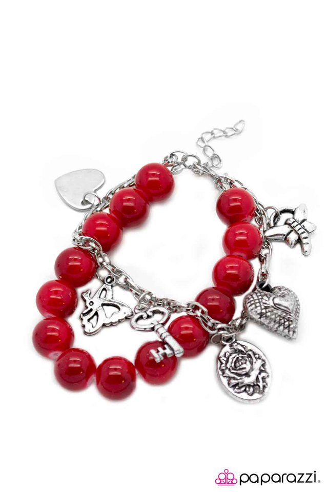 Paparazzi ♥ Oh, So Charming - Red ♥ Bracelet