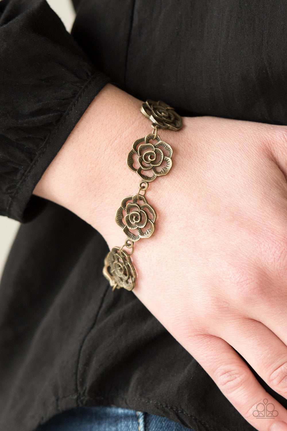 Paparazzi ♥ Nip It In The ROSEBUD - Brass ♥ Bracelet