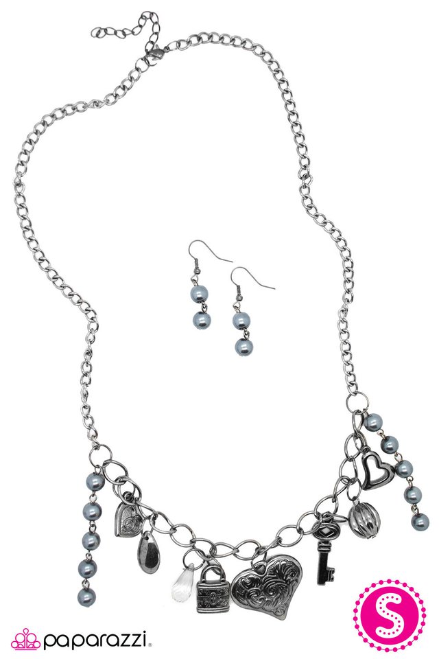 Paparazzi ♥ Better To Have Loved... - Gray ♥ Necklace