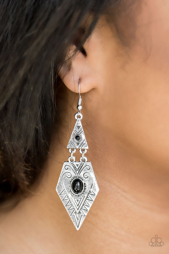 Paparazzi ♥ Drifting Dunes - Black ♥ Earrings
