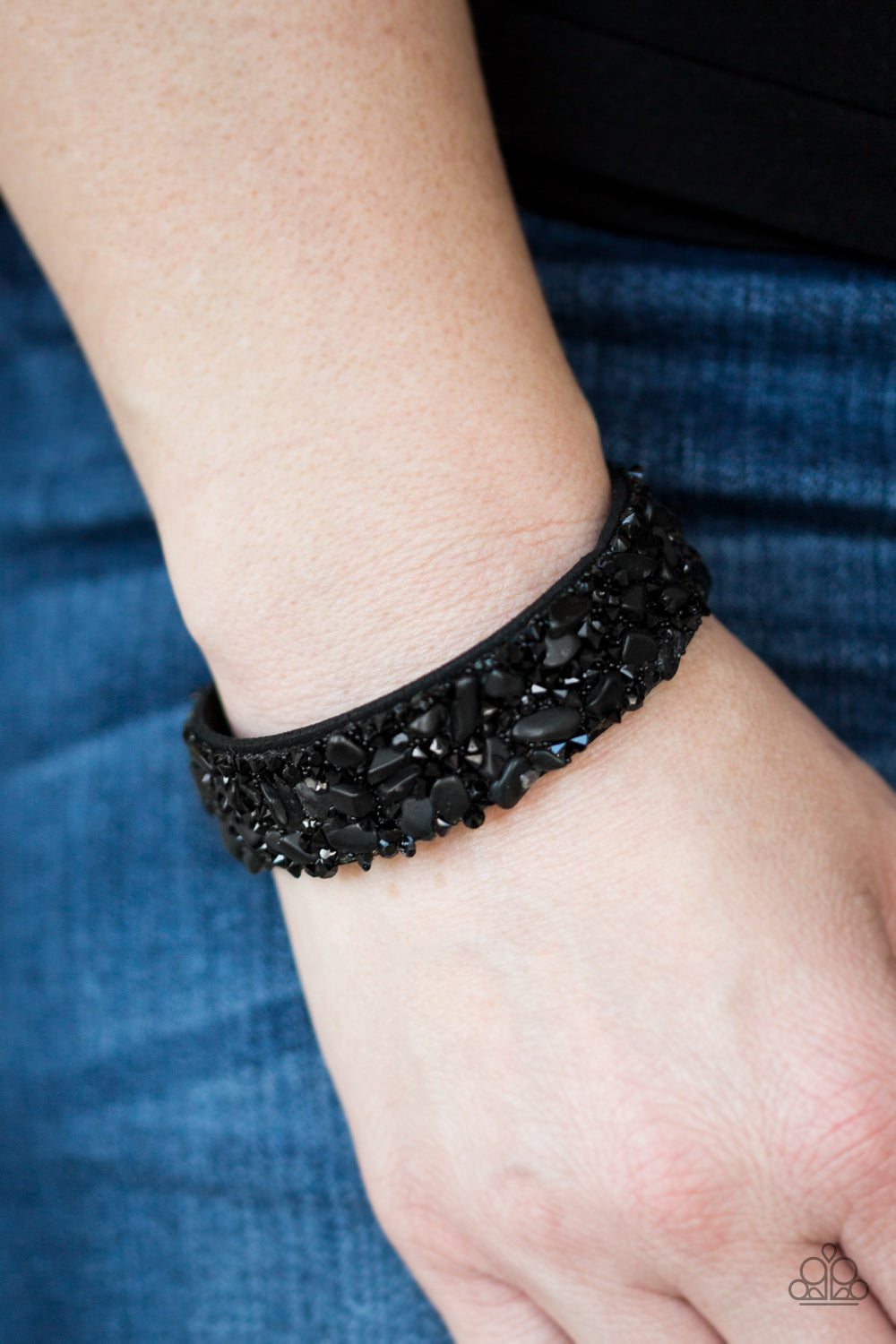 Paparazzi ♥ Totally Crushed It - Black ♥ Bracelet