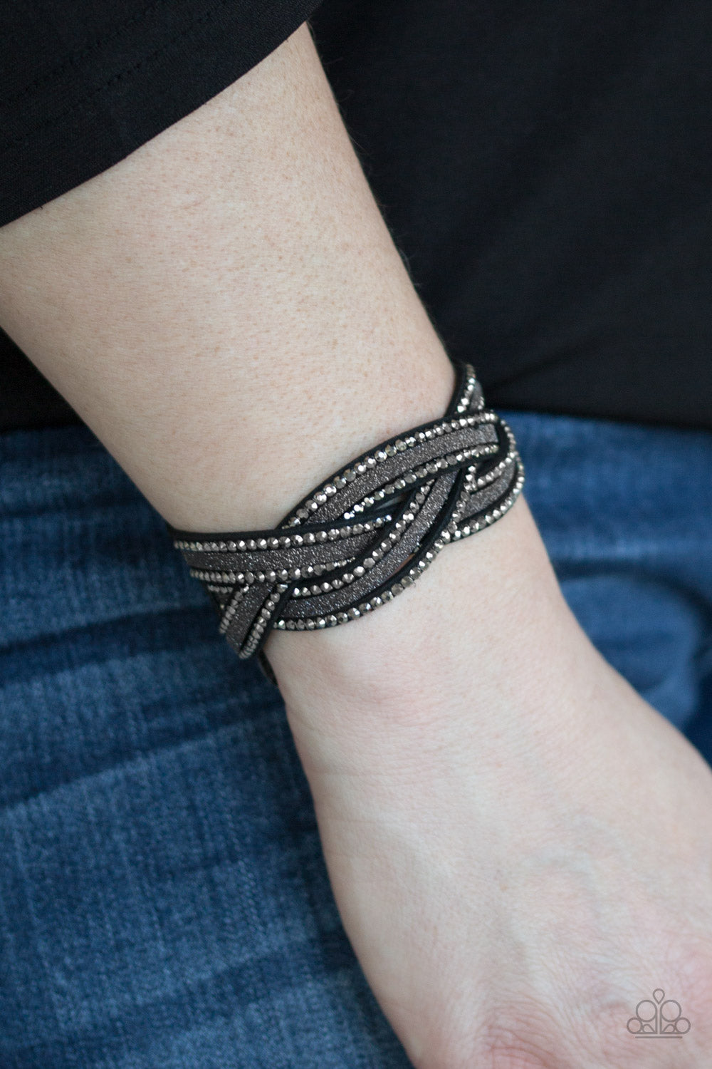 Paparazzi ♥ Girls Do It Better - Black ♥ Bracelet