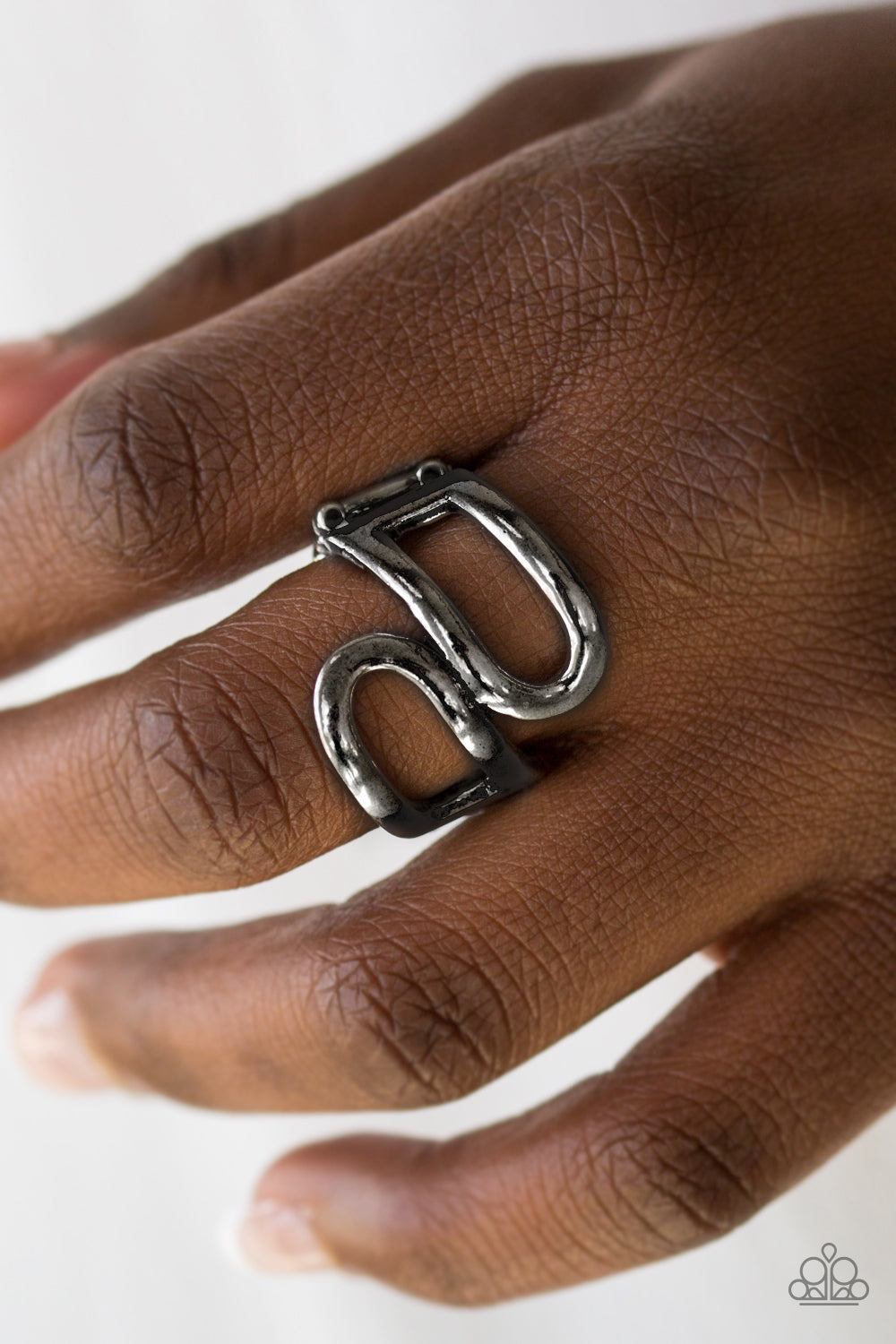 Paparazzi ♥ Really Retro - Black ♥ Ring