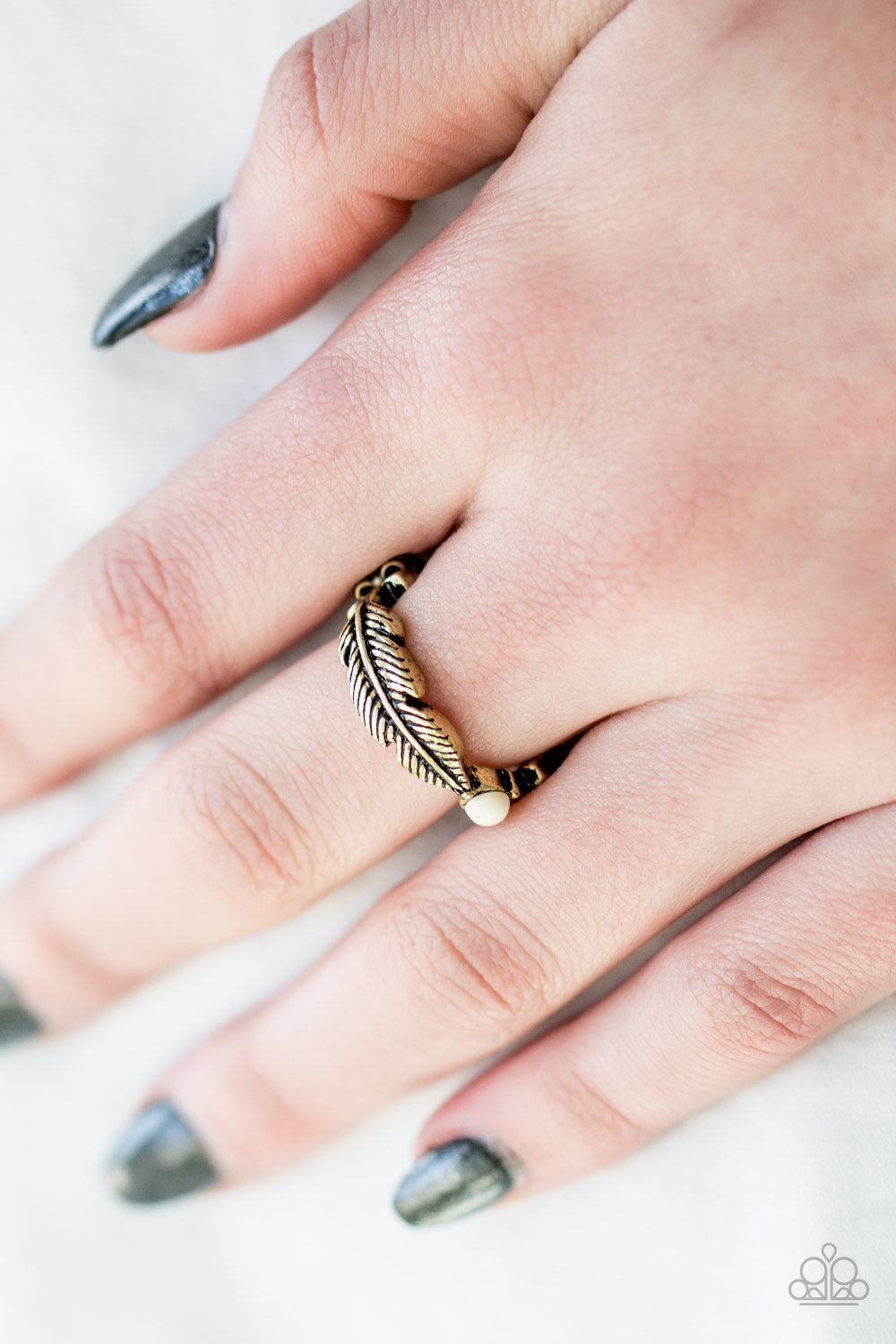 Paparazzi ♥ Heads or TAILFEATHERS - Brass ♥ Ring