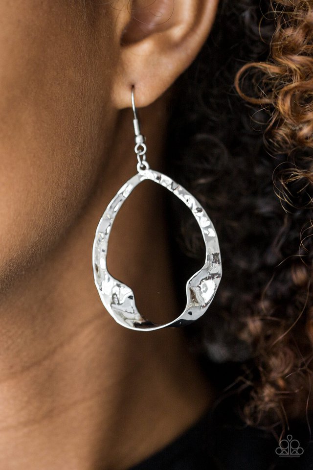 Paparazzi ♥ Twist Me Round - Silver ♥ Earrings