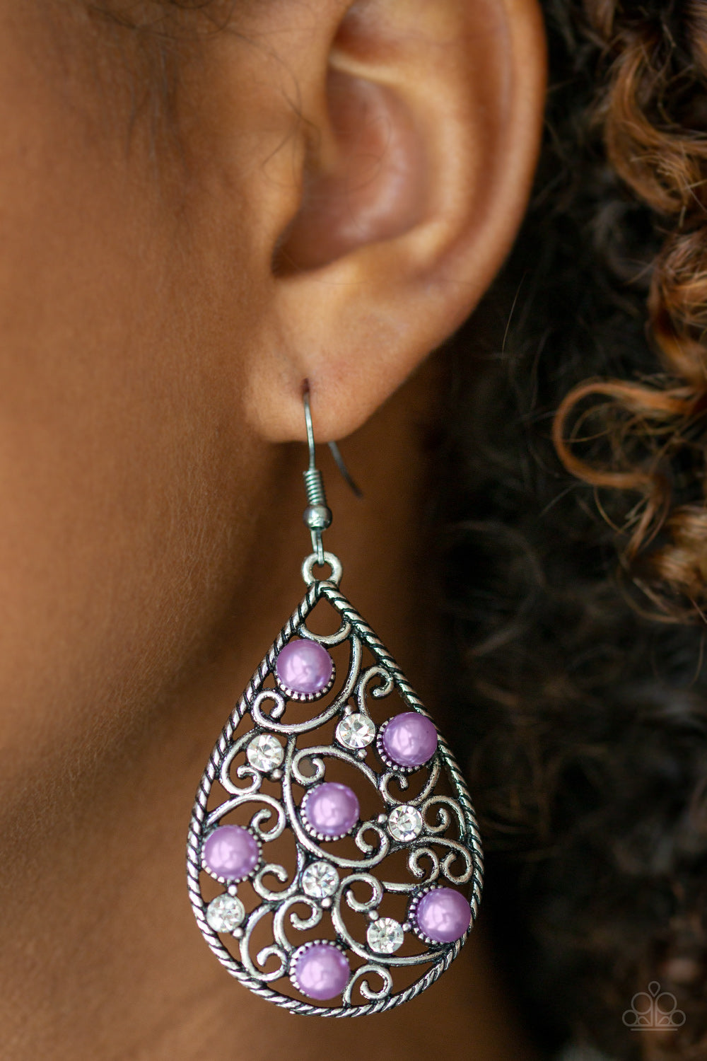 Paparazzi ♥ Glowing Vineyards - Purple ♥ Earrings