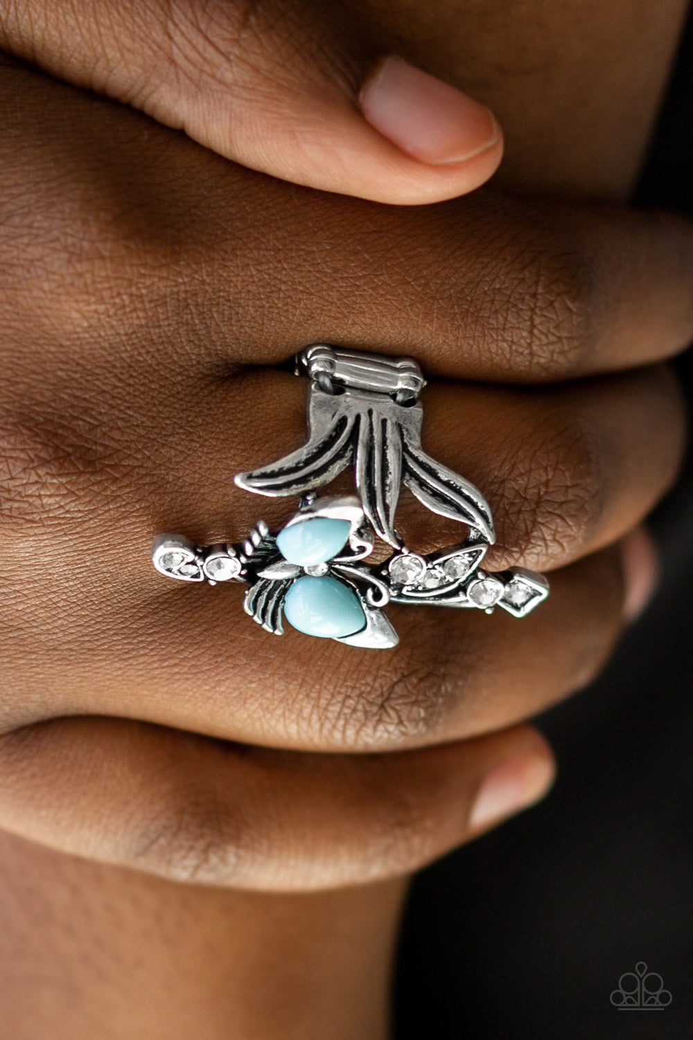 Paparazzi ♥ Beautiful In Butterflies - Blue ♥ Ring