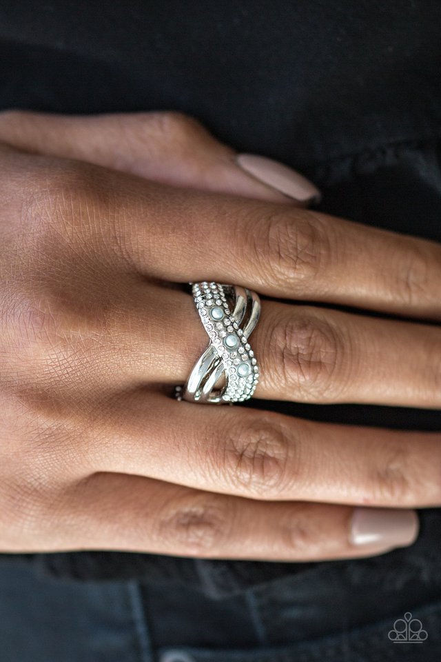 Paparazzi ♥ Onstage Opulence - Blue ♥ Ring