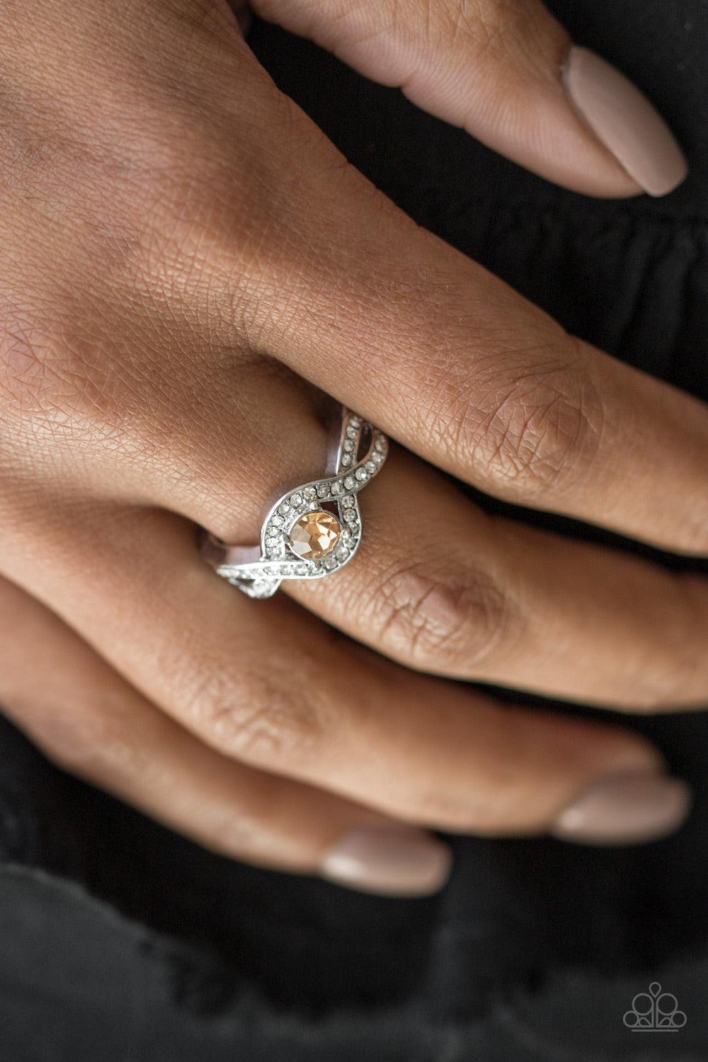 Paparazzi ♥ GLAM Of Thrones - Brown ♥ Ring