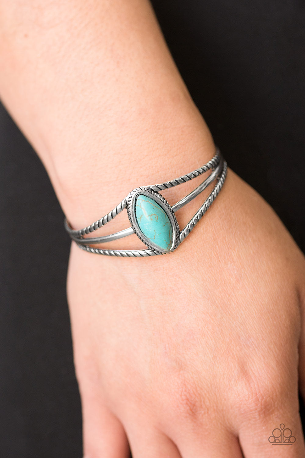 Paparazzi ♥ Western Wanderer - Blue ♥ Bracelet