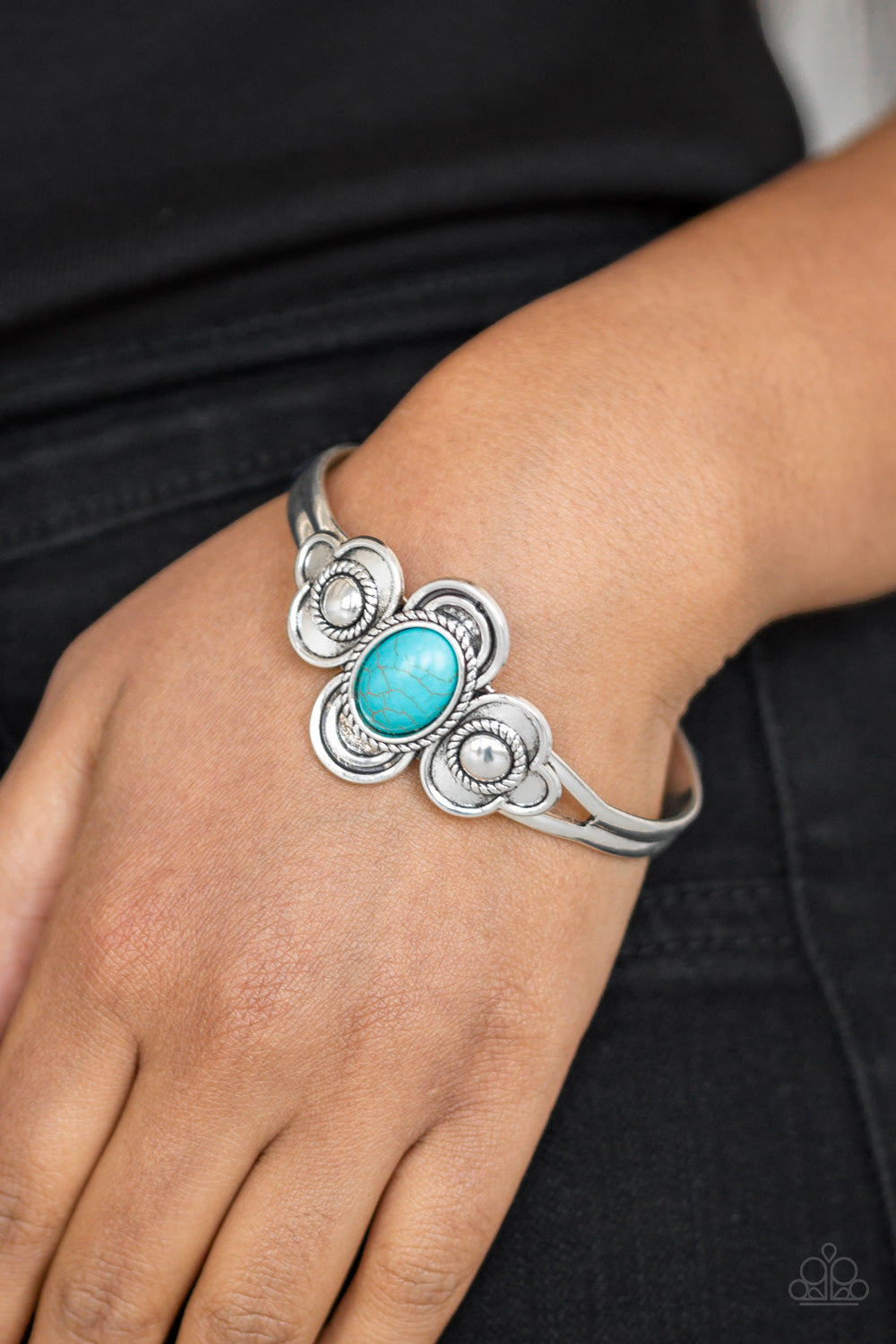 Paparazzi ♥ Dream COWGIRL - Blue ♥ Bracelet