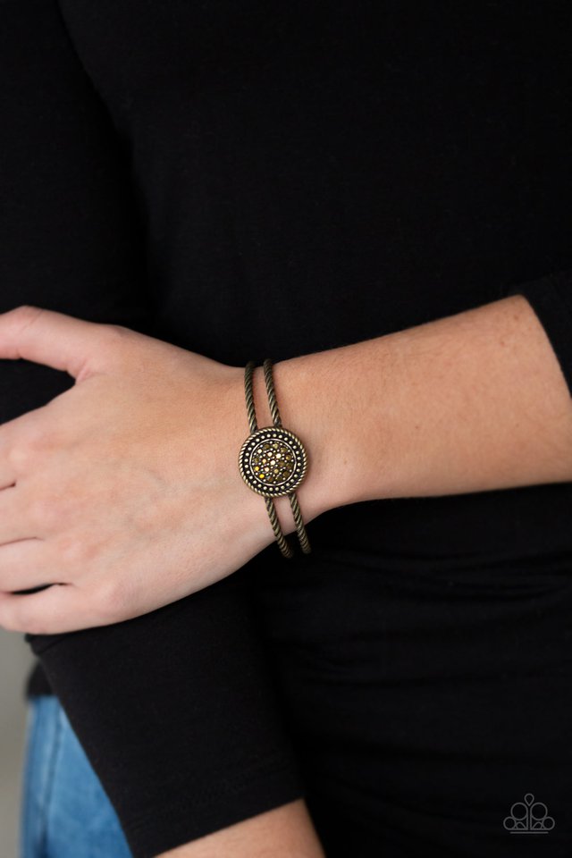 Paparazzi ♥ Definitely Dazzling - Brass ♥ Bracelet