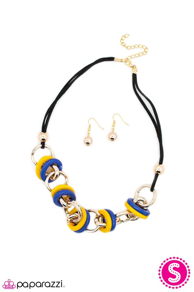 Paparazzi ♥ At A Crossroads - Multi ♥ Necklace