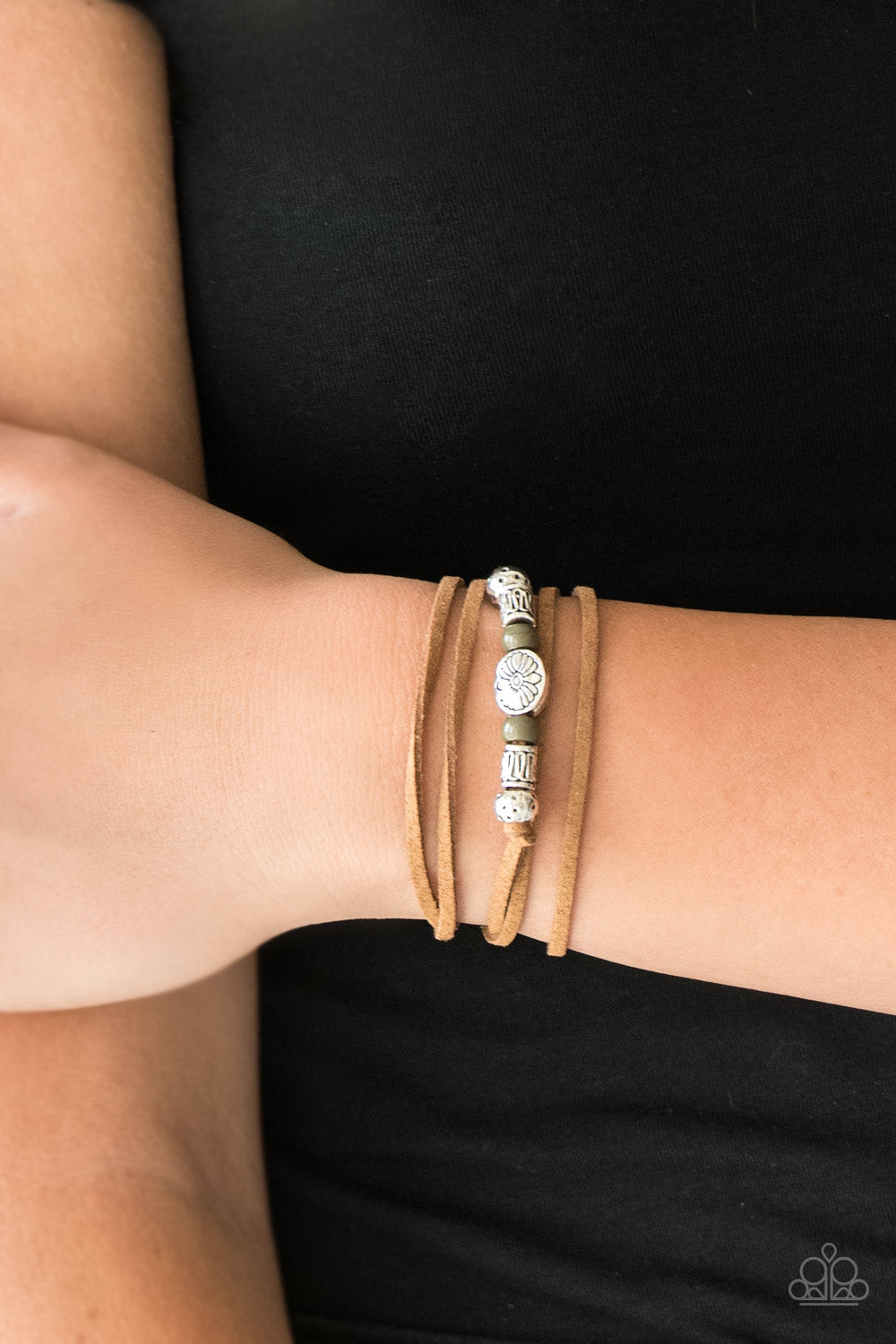 Paparazzi ♥ Clear A Path - Green ♥ Bracelet