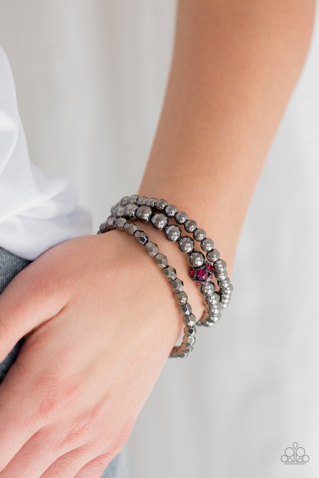 Paparazzi ♥ Noticeably Noir - Pink ♥ Bracelet