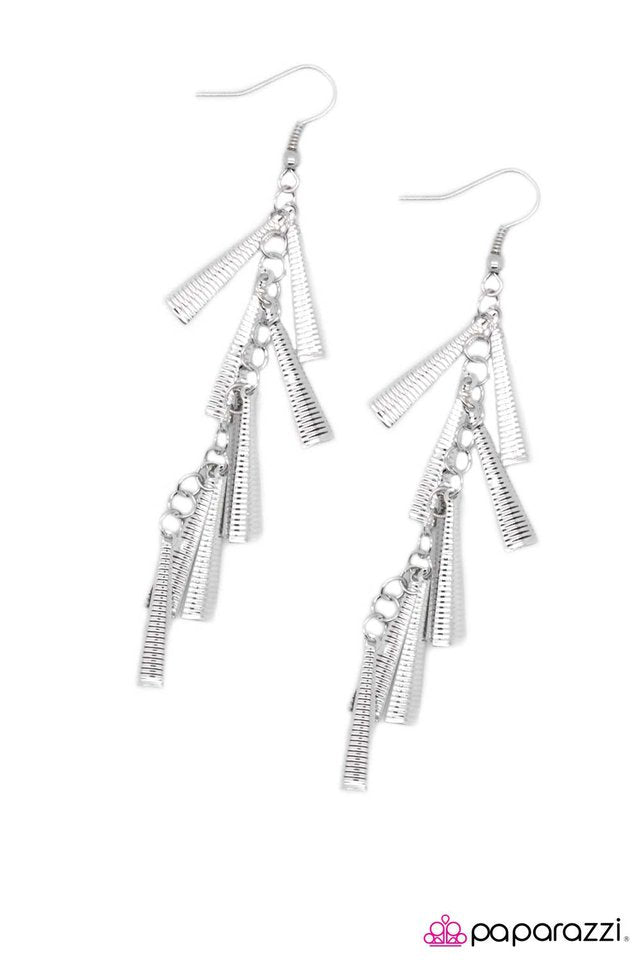 Paparazzi ♥ Freefall - Silver ♥ Earrings