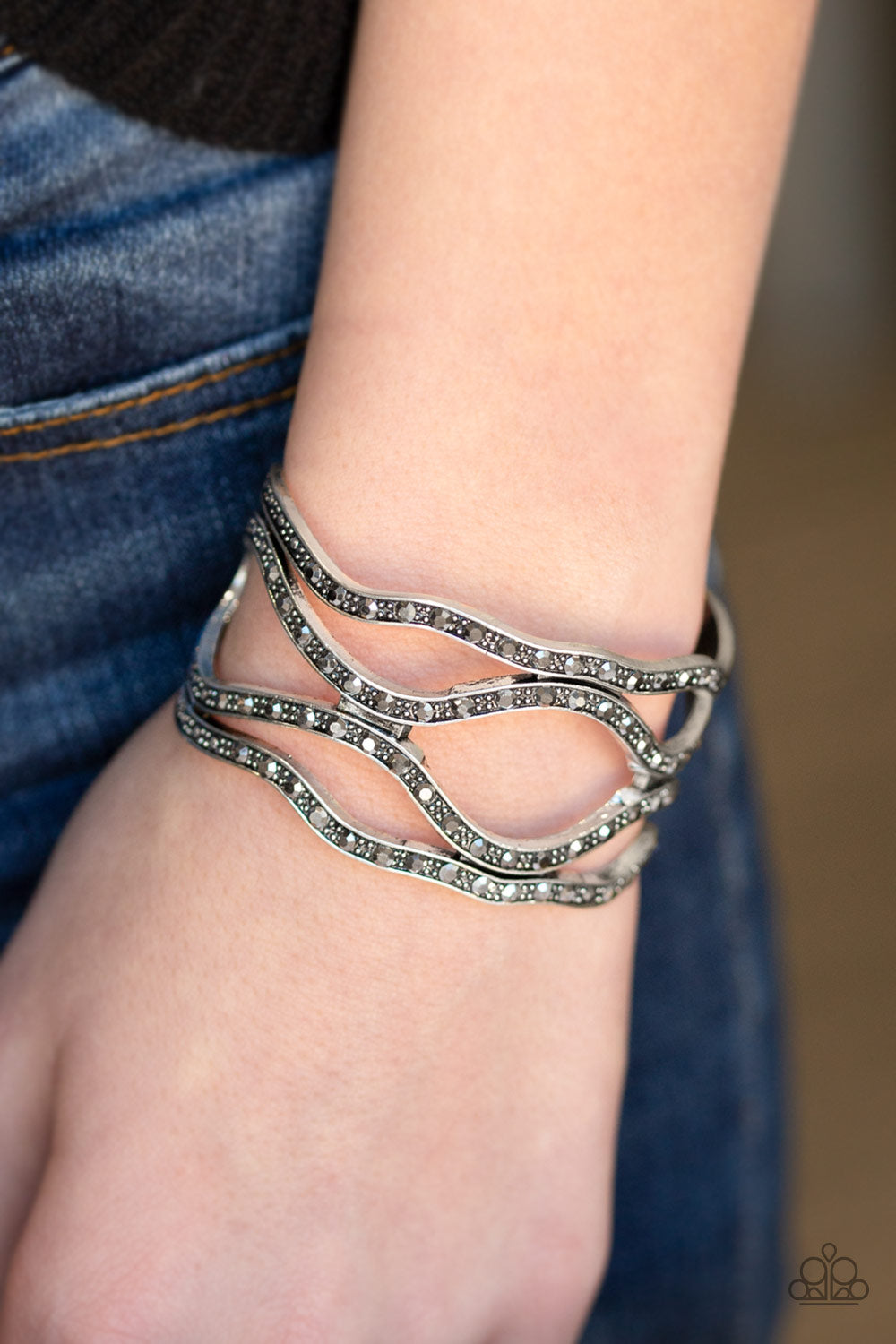 Paparazzi ♥ Speaks Volumes - Silver ♥ Bracelet