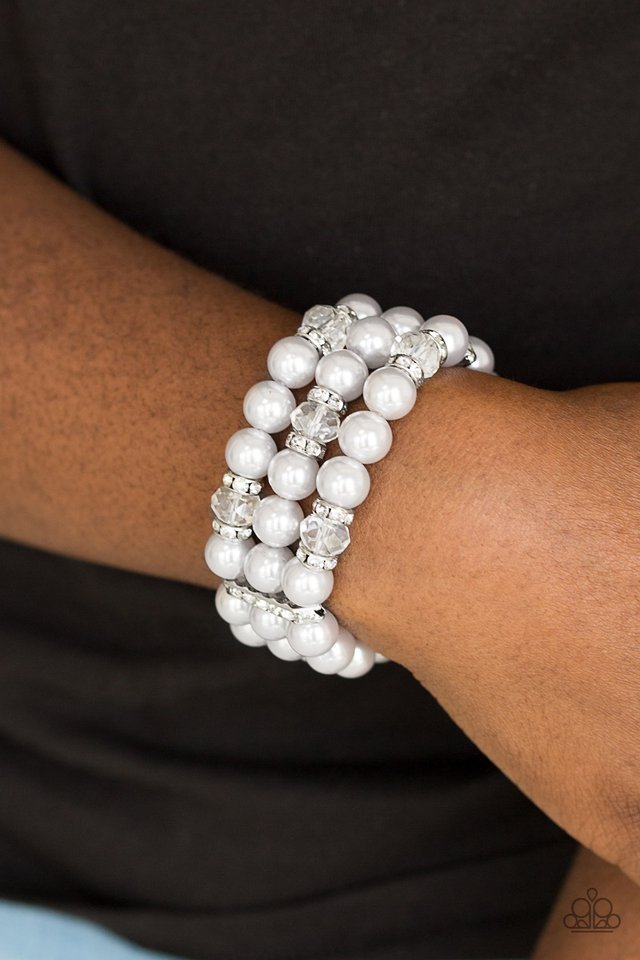 Paparazzi ♥ Undeniably Dapper - Silver ♥ Bracelet