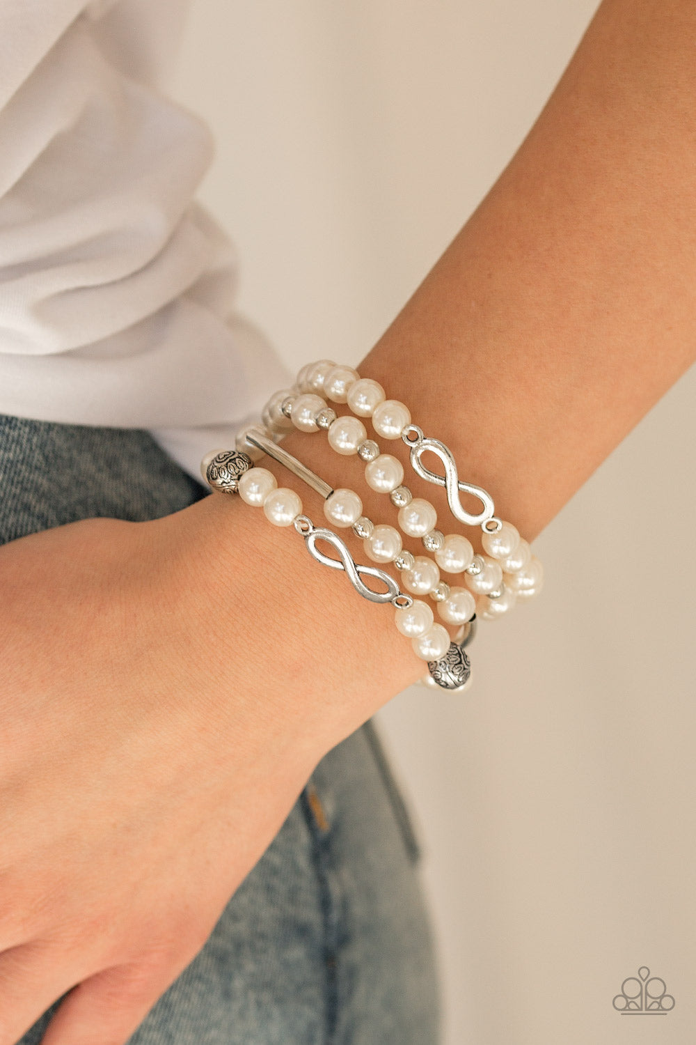 Paparazzi ♥ Limitless Luxury - White ♥ Bracelet