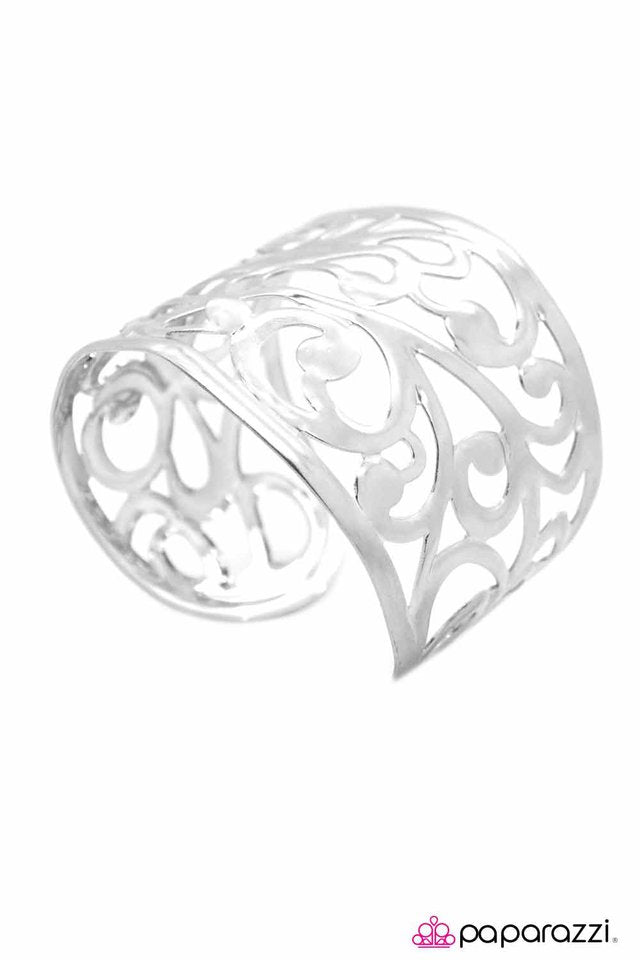 Paparazzi ♥ A Few Of My Favorite Things - Silver ♥ Bracelet