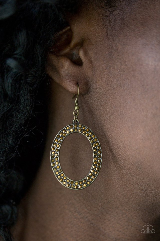 Paparazzi ♥ Go Down In Glitter - Brass ♥ Earrings