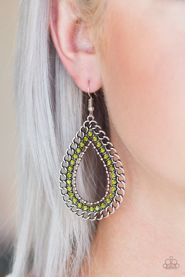 Paparazzi ♥ Mechanical Marvel - Green ♥ Earrings