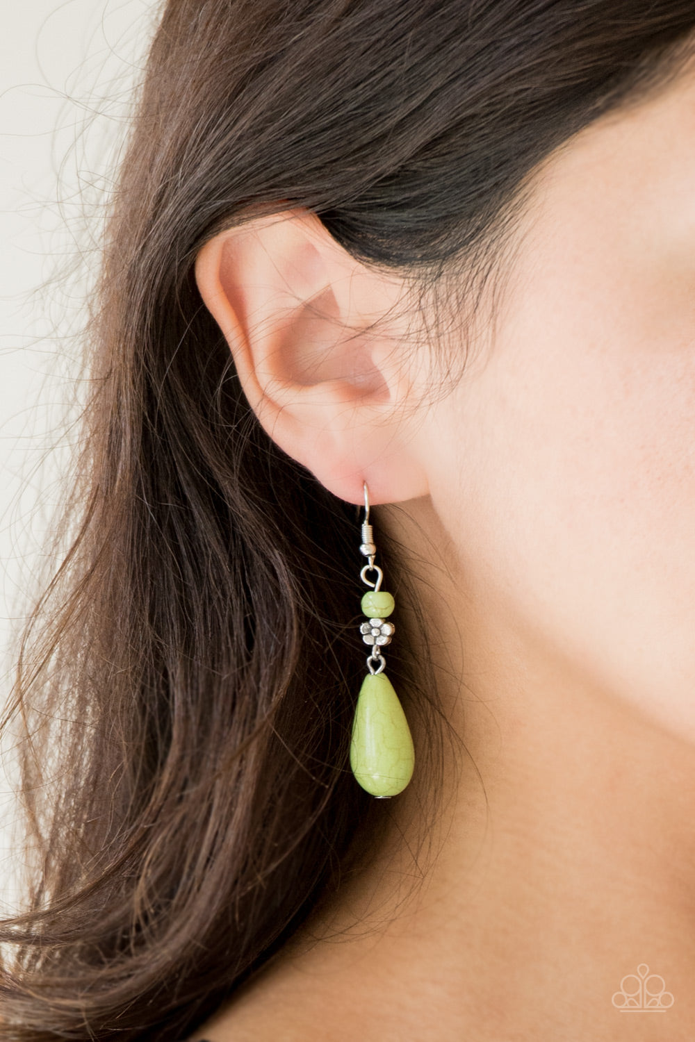 Paparazzi ♥ Sandstone Sunflowers - Green ♥ Earrings