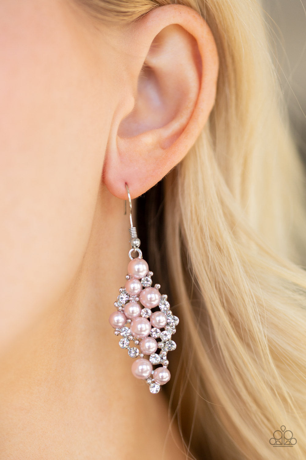 Paparazzi ♥ Famous Fashion - Pink ♥ Earrings
